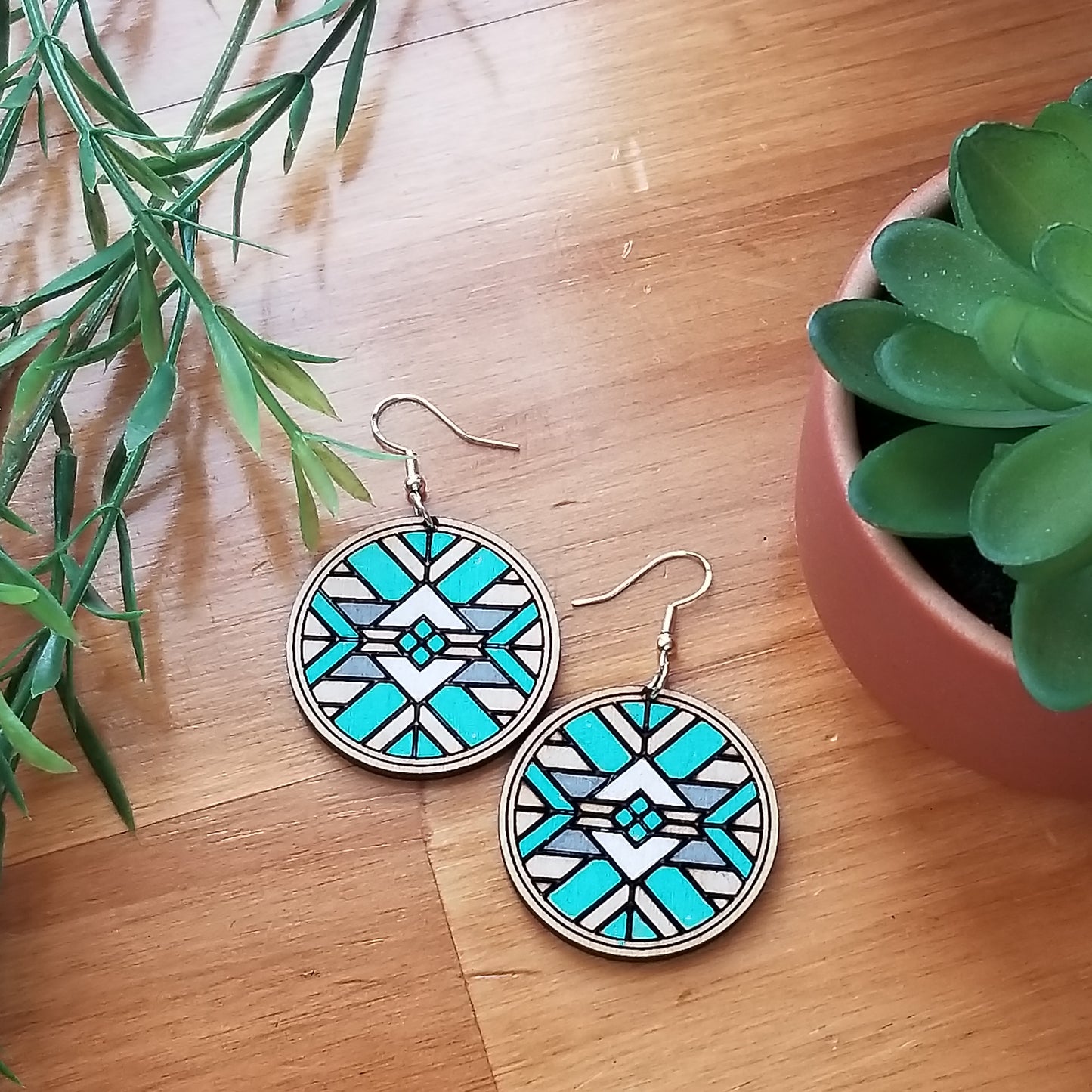 Earrings, Quilt round