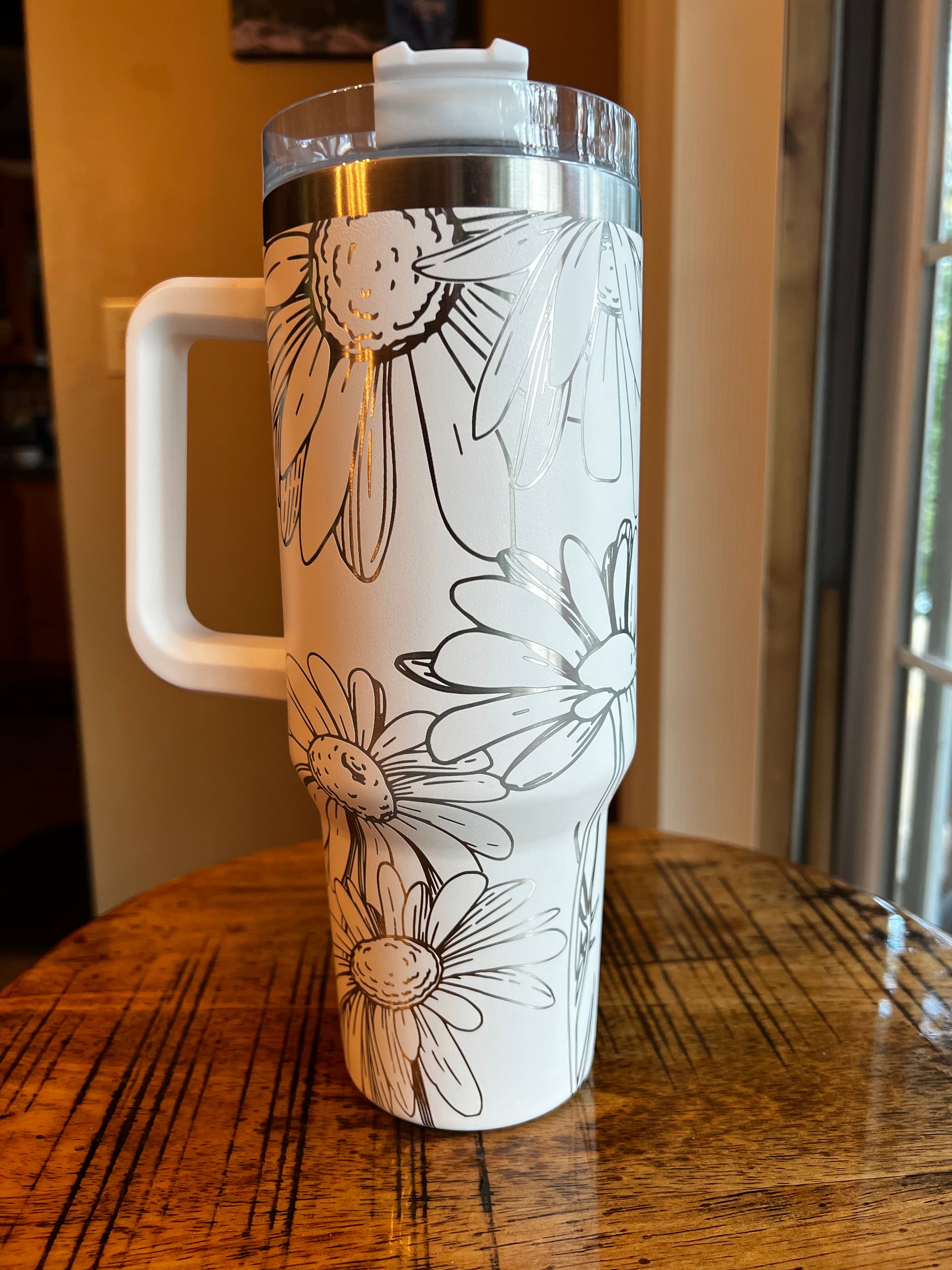 Vintage Daisy 40oz Stainless Steel Tumbler with Straw